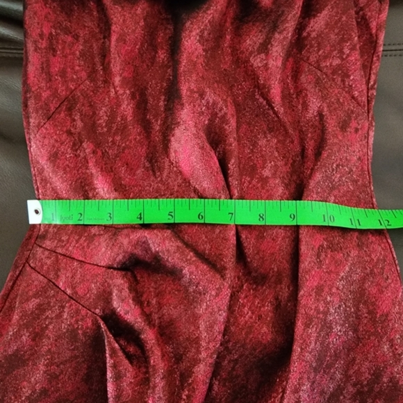 Theia Gown | Wine Red | Sz 4 | Great condition |  Evening, Wedding, Formal, Gala - Picture 9 of 13